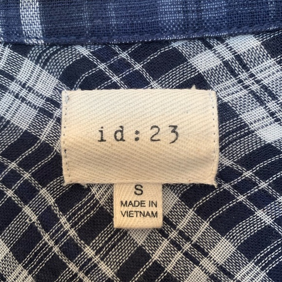 id23 Size Small Flannel Top - Picture 2 of 3